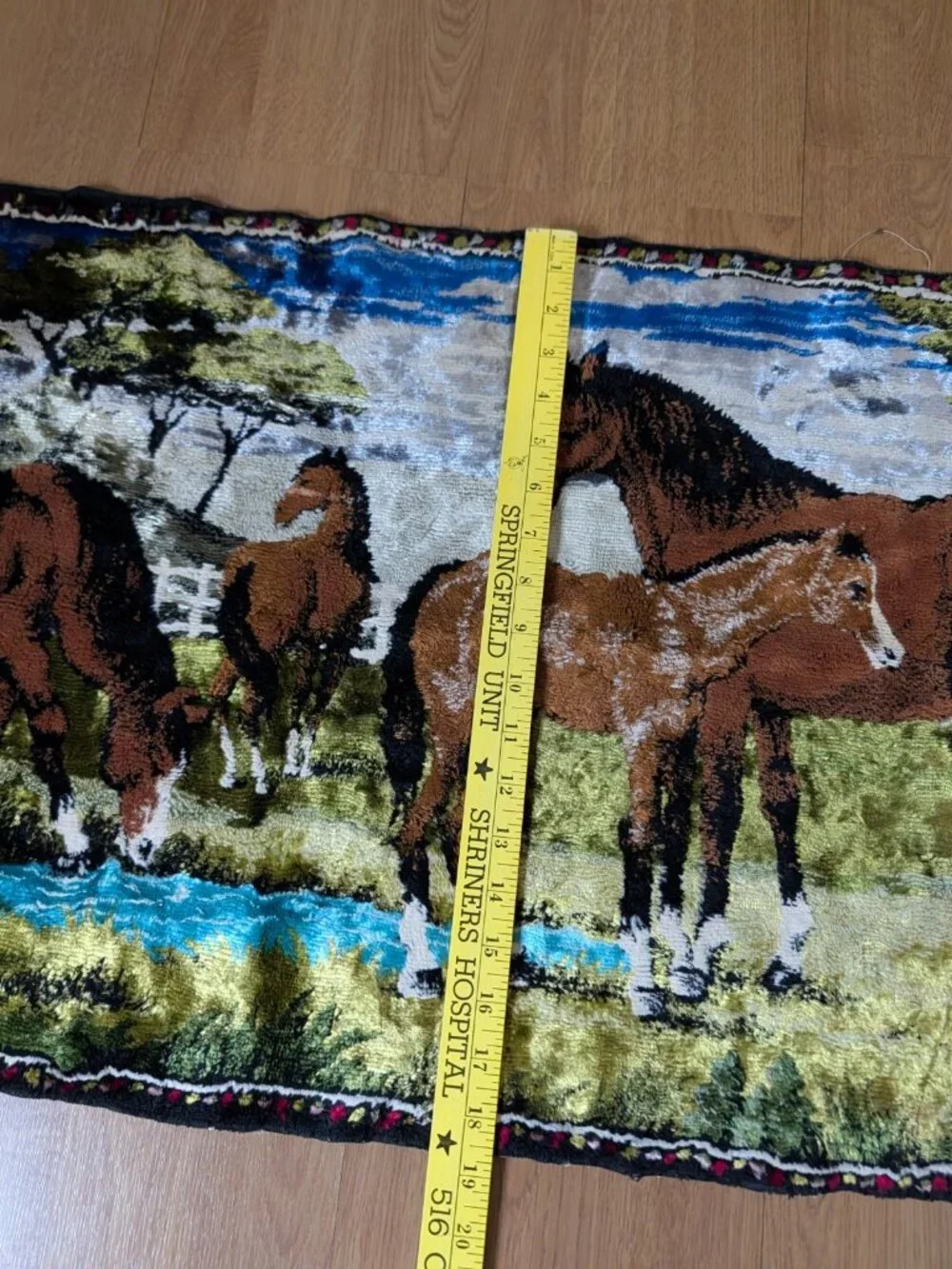 Vintage GORGEOUS Velvet Horse Tapestry Wall Hanging Rug  15.5 x 6